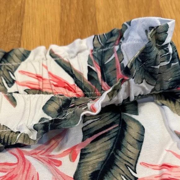 *last chance* LOFT | High Waist Tropical Print Shorts - Pink and Green - Picture 7 of 14